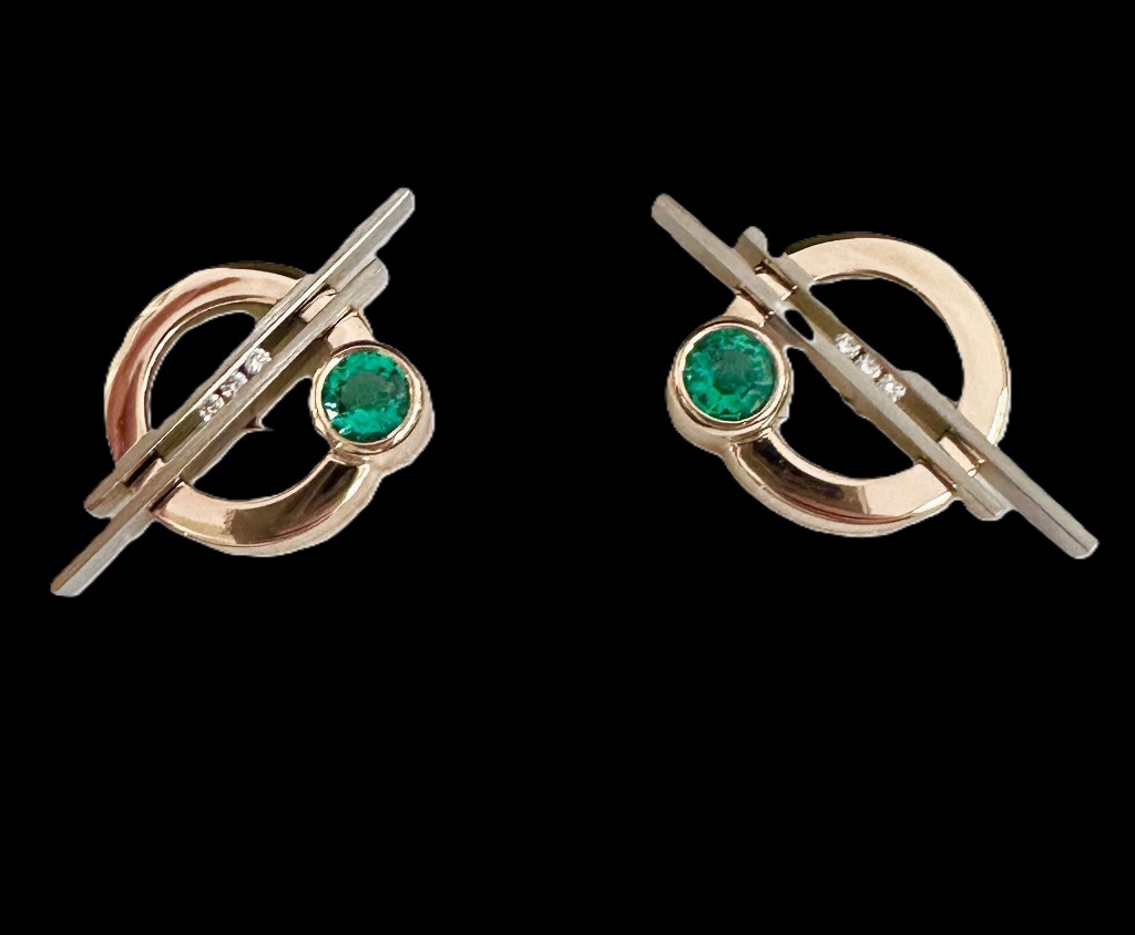 Gouden manchetknopen met Colombiaanse smaragden